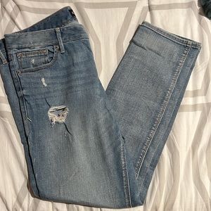 NWOT Express Women’s boyfriend jeans